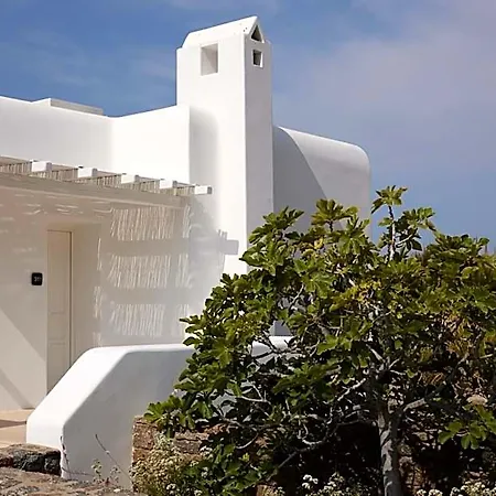 The Coast Bill&coo-the Leading Of The World Ornos (Mykonos)